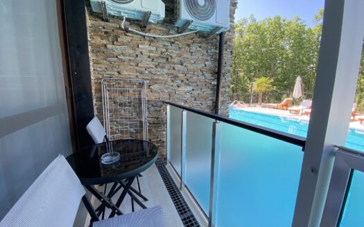 Green Paradise, Primorsko | 2-izbový apartmán s priamym vstupom a výhľadom na bazén
